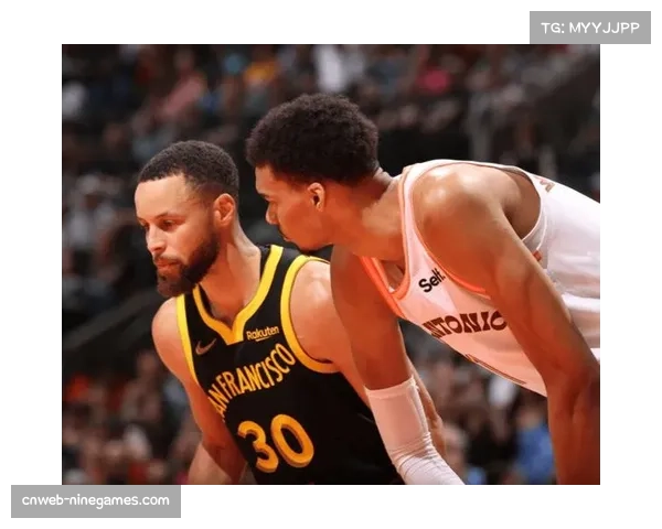 勇士113-127不敌马刺，文班亚马库里新老对决